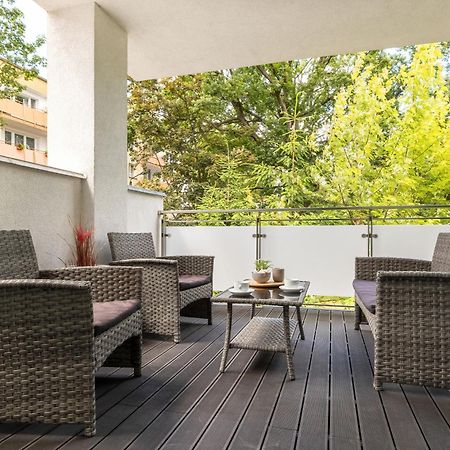 Family Apartments Herberta With Terrace And Parking By Rent Like Home Swinemünde Exterior foto