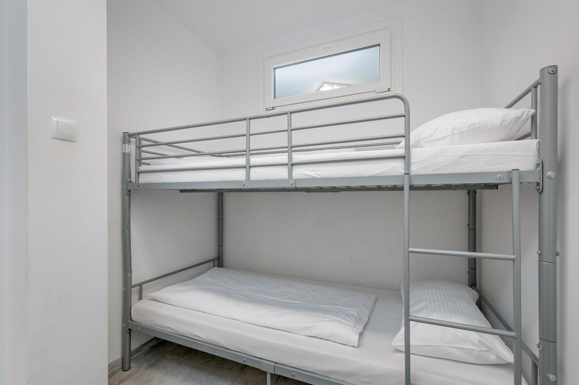 Family Apartments Herberta With Terrace And Parking By Rent Like Home Swinemünde Exterior foto