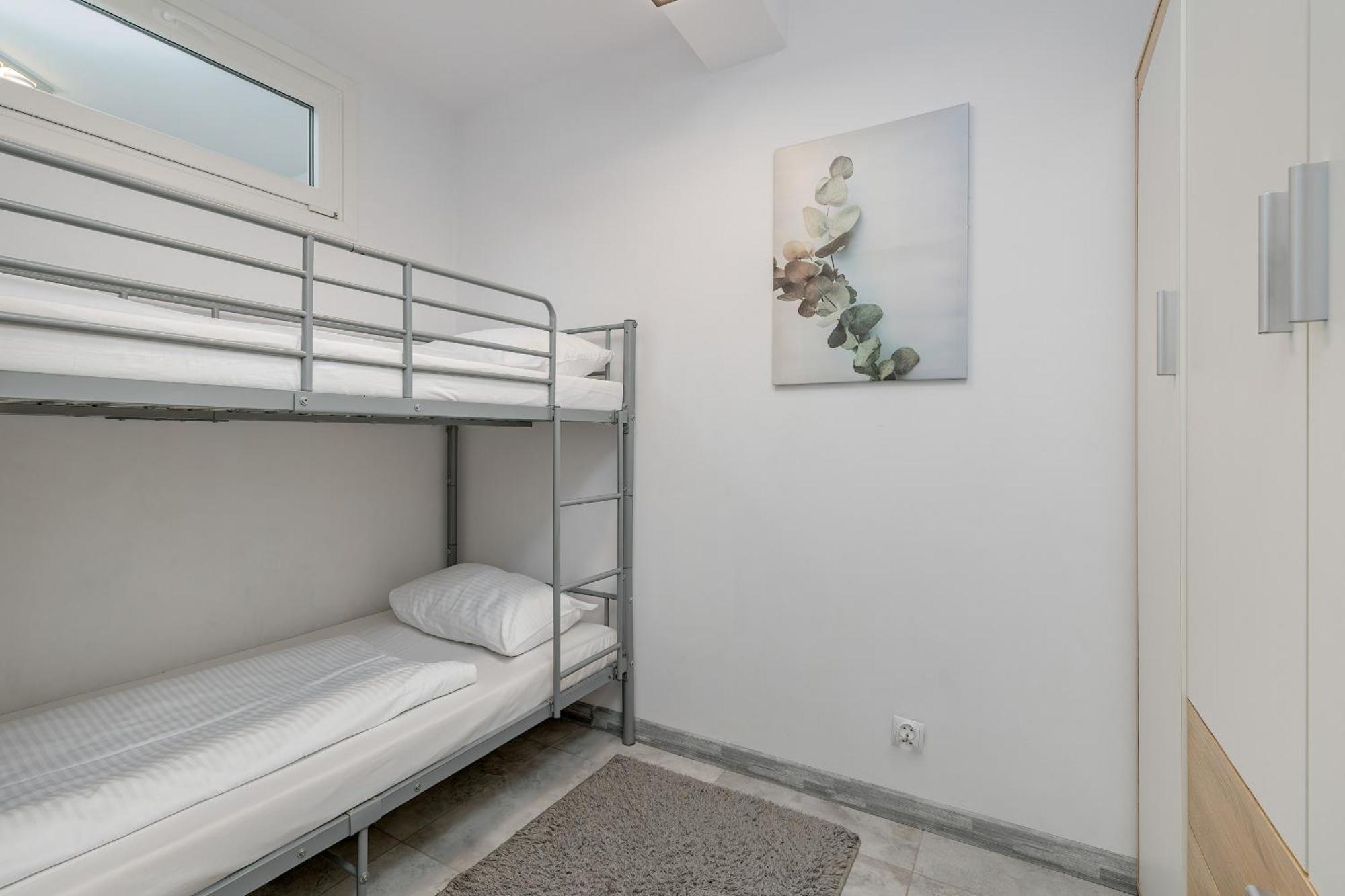 Family Apartments Herberta With Terrace And Parking By Rent Like Home Swinemünde Exterior foto