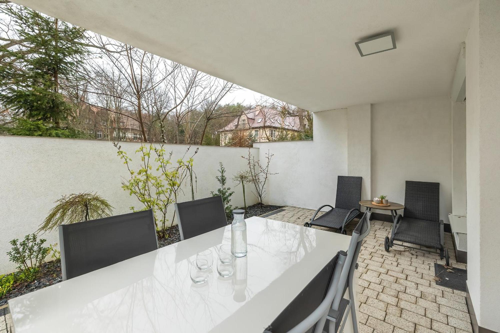 Family Apartments Herberta With Terrace And Parking By Rent Like Home Swinemünde Exterior foto